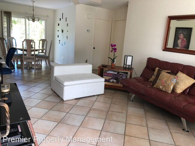 Foto del edificio - 2 br, 1 bath House - 591 101st Avenue N