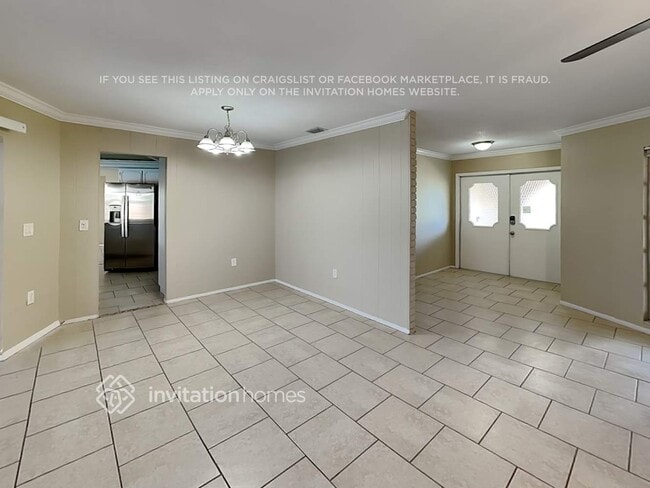 Foto del edificio - 3800 Pin Oaks St
