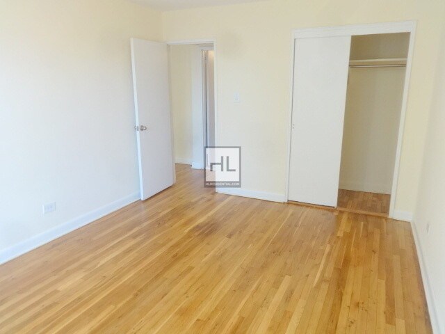 Foto del edificio - 2611 E 13th St