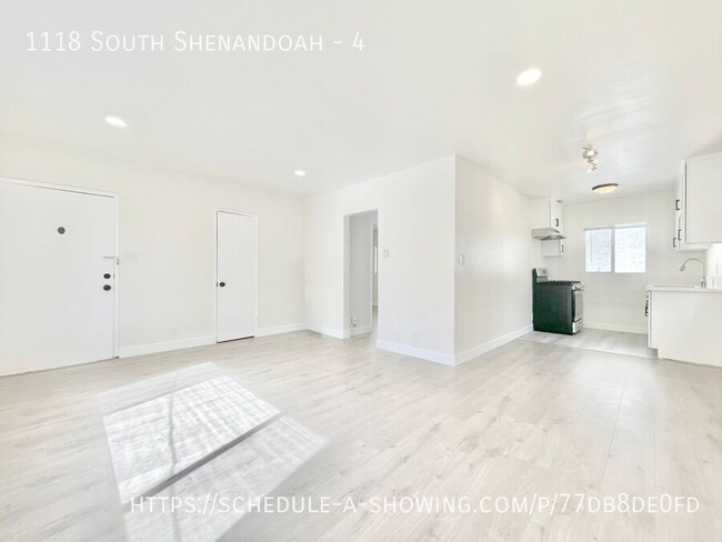 Building Photo - 1118 South Shenandoah-4