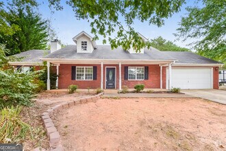 Building Photo - 315 Lacebark Ln