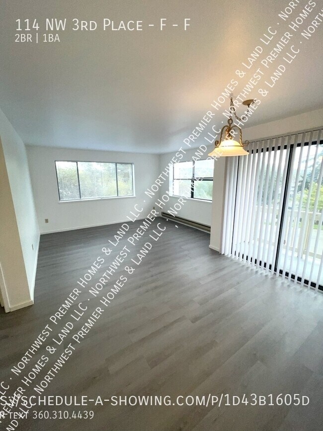 Building Photo - Renton Landing 2 bedroom