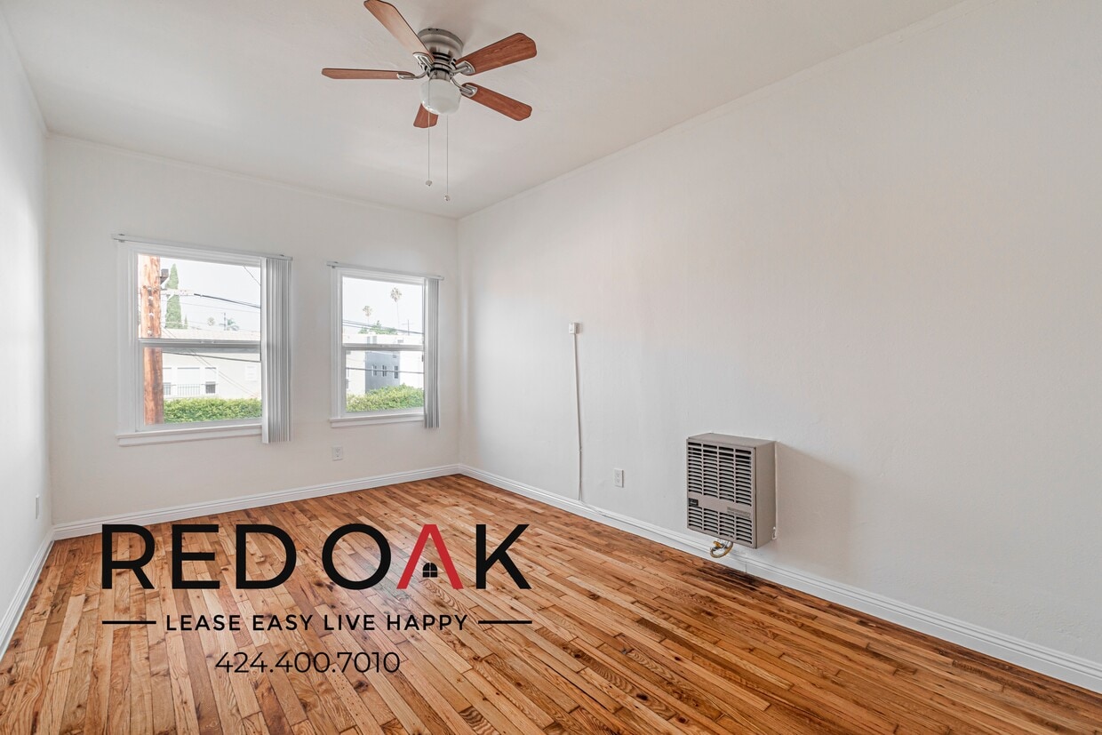 Primary Photo - 420 N Coronado St