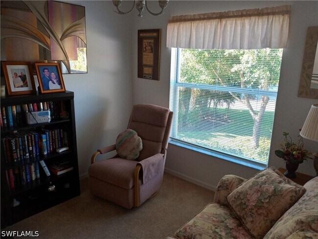 Foto del edificio - 185 Grand Oaks Way