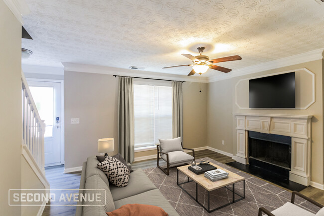Foto del edificio - 3931 Riverside Pkwy