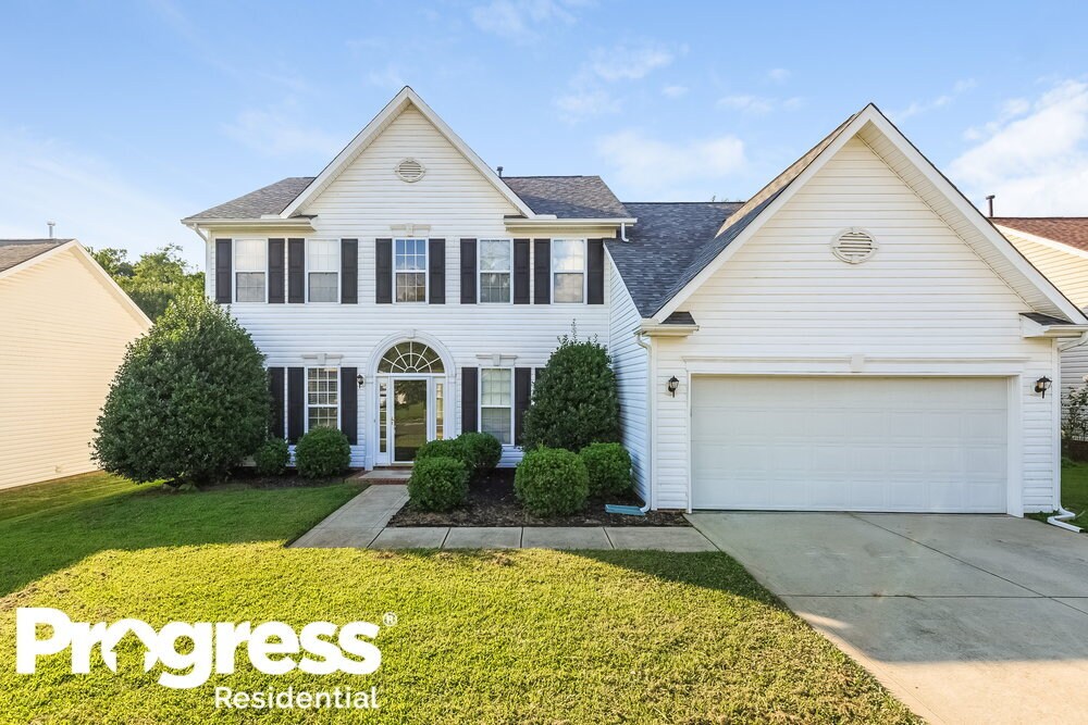 13514 Planters Row Dr, Charlotte, NC 28278 House Rental in Charlotte