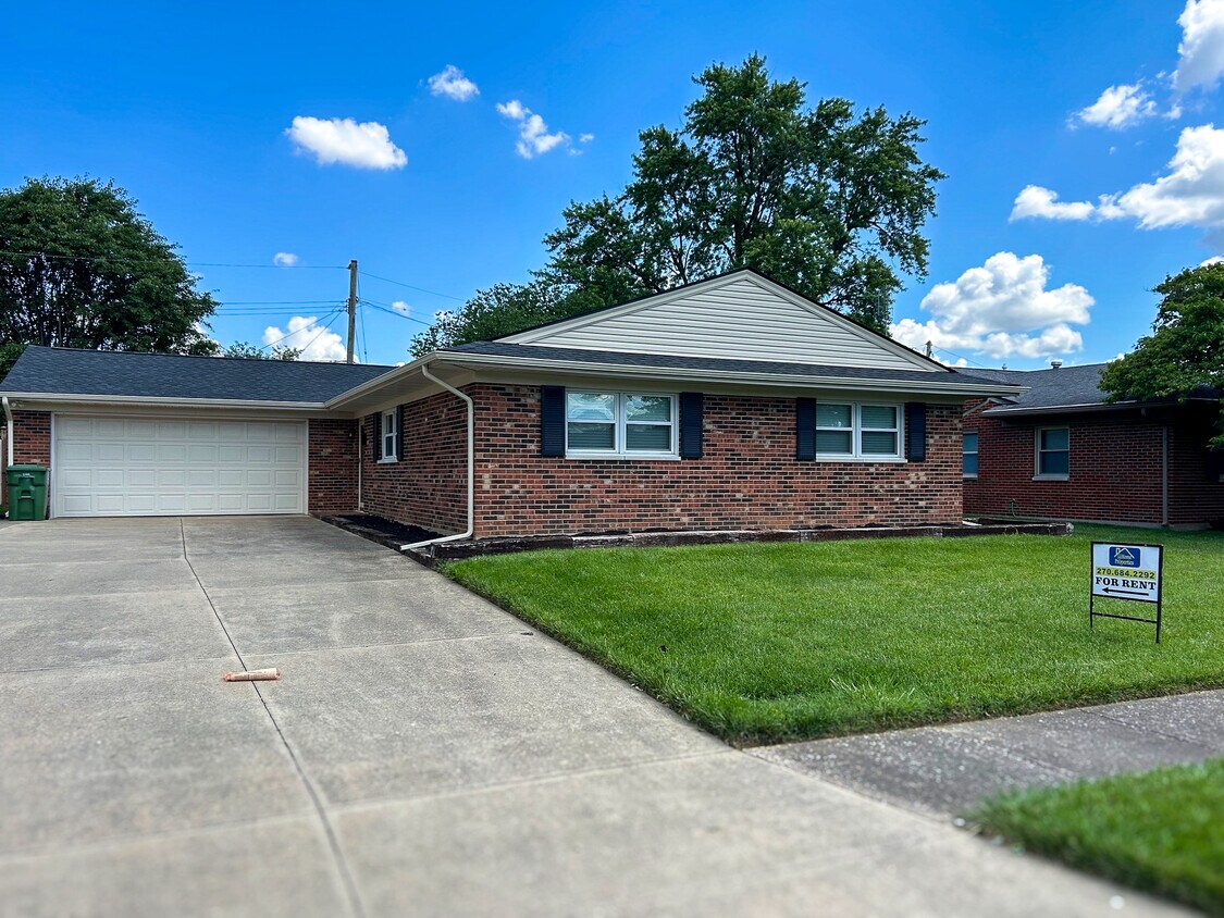 2259 Middleground Dr, Owensboro, KY 42301 House Rental in Owensboro