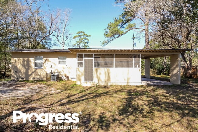 Building Photo - 8028 Helston Dr