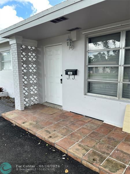 Foto del edificio - 6320 Thomas St