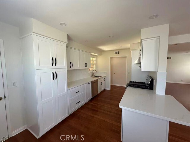 Foto del edificio - 1207 Sycamore Ave