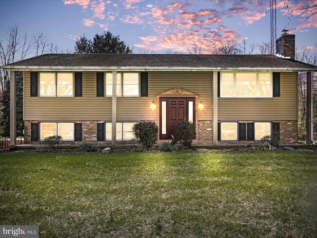 Building Photo - 644 Alleman Rd