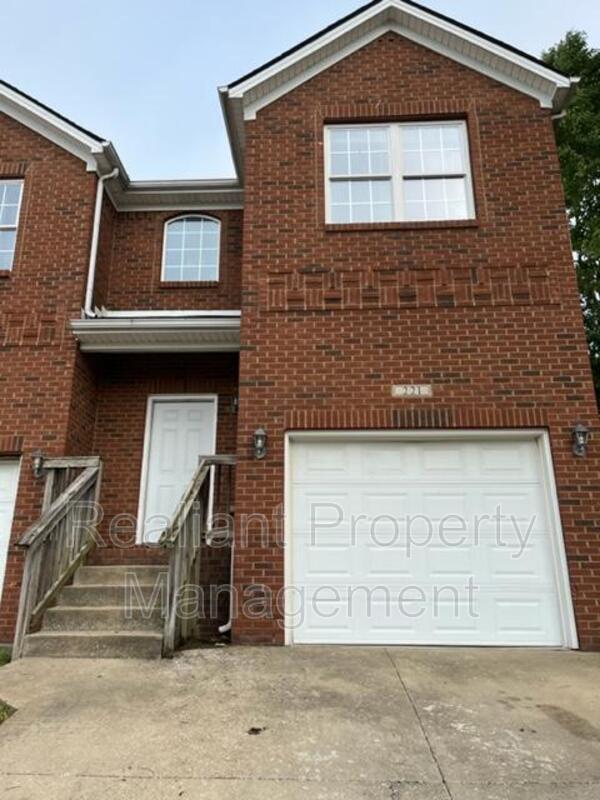 221 Ridgewood Dr, Nicholasville, KY 40356 House Rental in