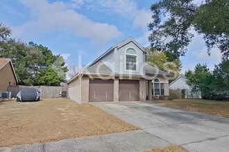 Building Photo - 5501 Grand Canyon Dr