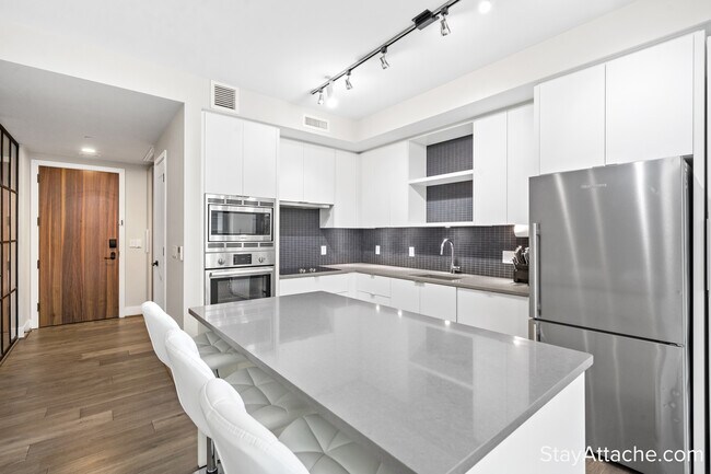 Foto del edificio - 1300 4th St SE