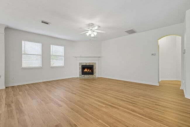 Foto del edificio - 28018 Wind Hawk Dr