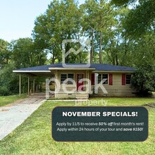 Building Photo - 125 16th Ct Cir NE