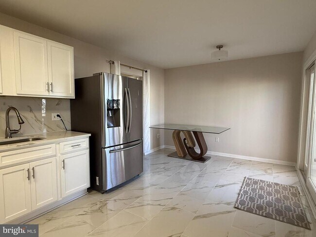 Foto del edificio - 3875 Bradwater St