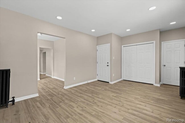 Building Photo - 4204 Clements St