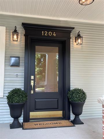 Foto principal - 1204 W Arlington Ave
