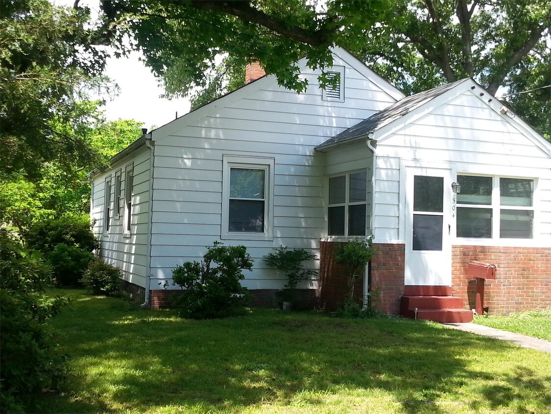 Primary Photo - 504 Beechwood Ave