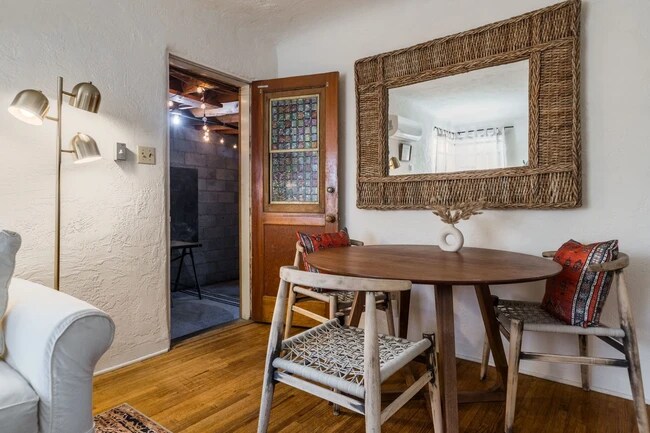Foto del edificio - 1413 Marble Ave NW