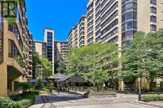 Building Photo - 211 St Patrick St