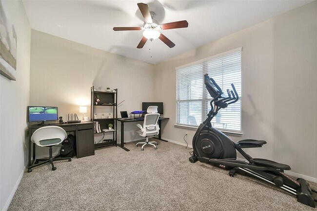 Foto del edificio - 23611 Monte Lago Ln