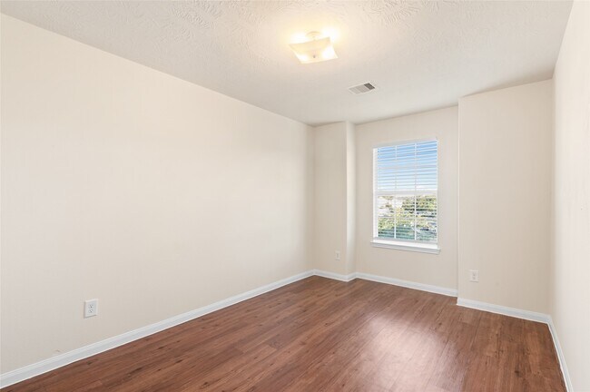 Foto del edificio - 15606 Kiplands Bend Dr