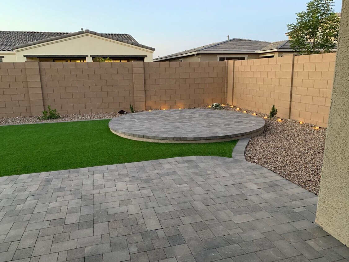 Building Photo - Your Queen Creek escape—with all the right...