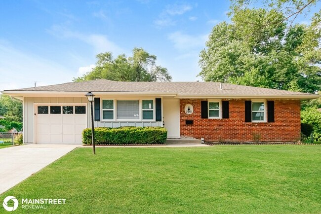 Building Photo - 505 S CHURCH CIR, OLATHE, KS 66061