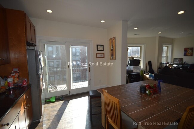 Photo - 29 Commonwealth Terrace Apartment