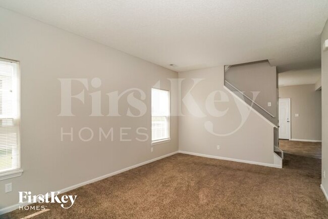 Building Photo - 8142 Corktree Dr
