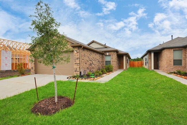 Building Photo - 6014 Wakanda Ln