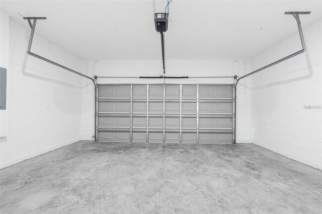 Foto del edificio - 4411 SW 172nd Street Rd
