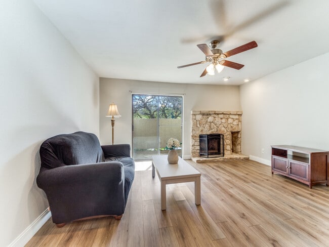 Foto del edificio - 5322 Medical Dr