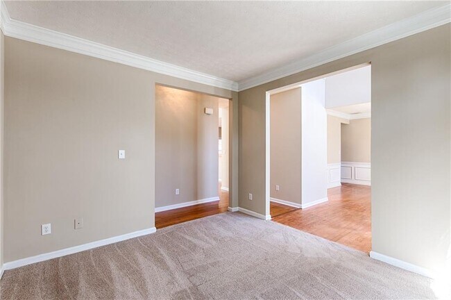 Building Photo - 1197 Flamingo Dr
