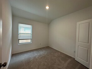 Building Photo - 19815 Paros Is Dr