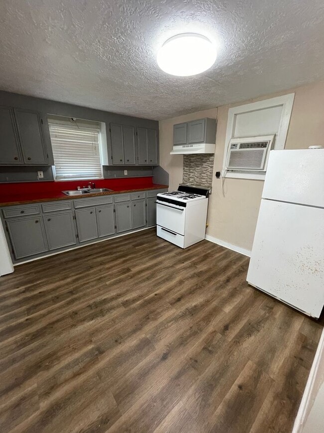 Building Photo - Apartment for rent!