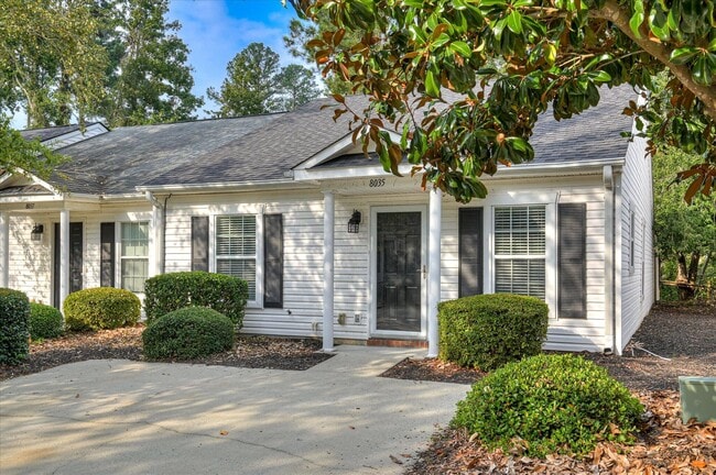 Building Photo - 8035 Reagan Cir