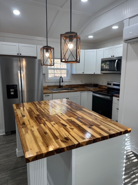 Foto del edificio - 1009 Co Rd 63