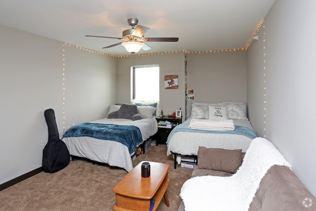 Bedroom - Walnut Ridge