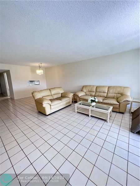 Building Photo - 2681 S Course Dr