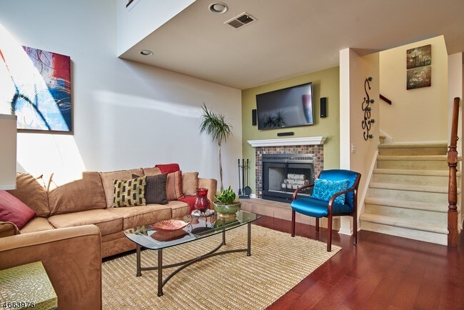 Building Photo - 80 Ashley Ct