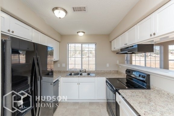 Building Photo - AVAILABLE NOW! - 73 Dinkle Rd, Edgewood, N...