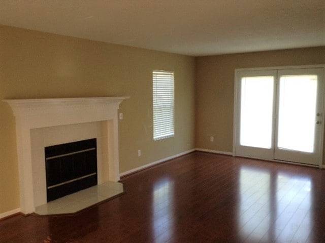 Building Photo - 725 Kent Cir