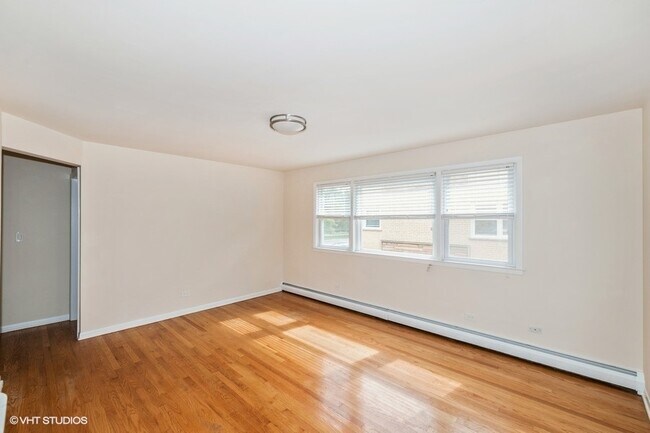 Foto del edificio - 4932 N Harlem Ave