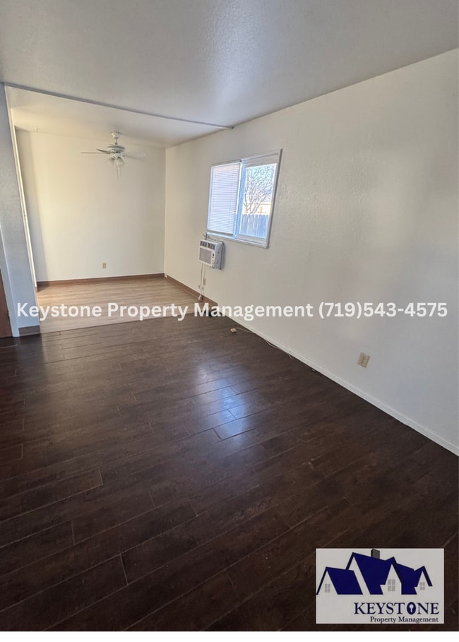 Building Photo - Updated Northside House 3 Bedroom/1 Bath $1200/$1200