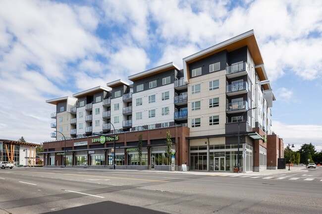 Building Photo - Colwood Corners