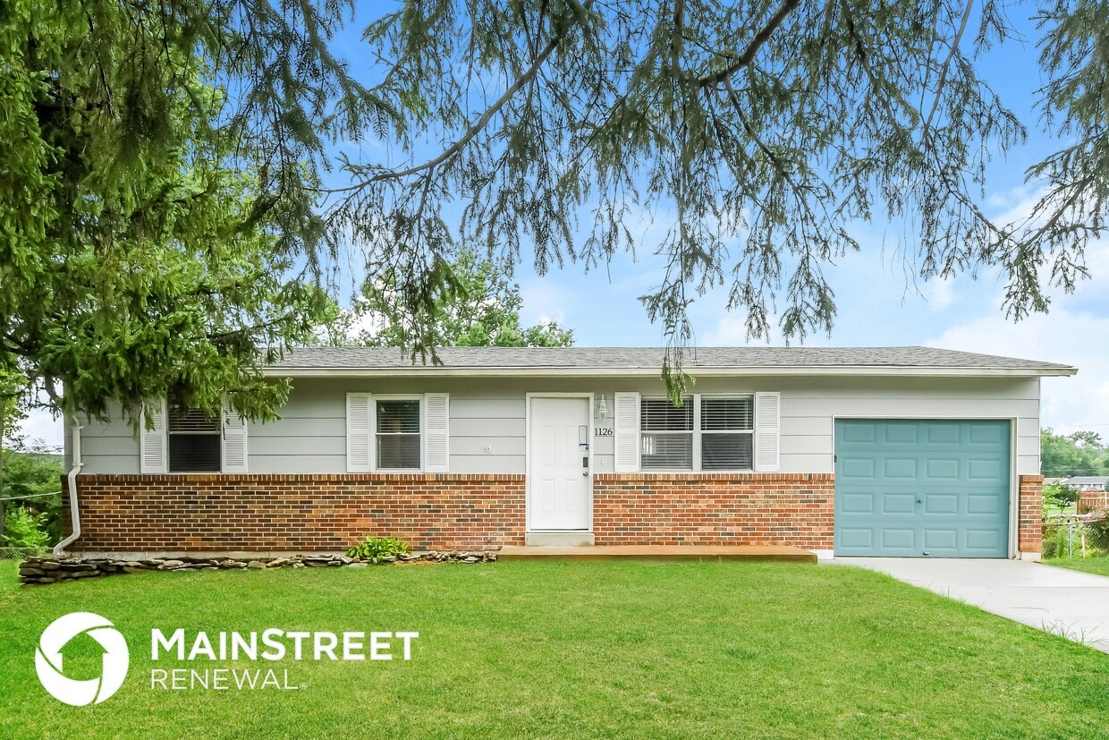 Foto principal - 1126 Airglades Dr