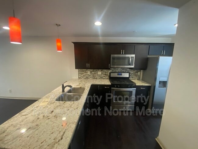 Foto del edificio - 1587 Springleaf Point SE